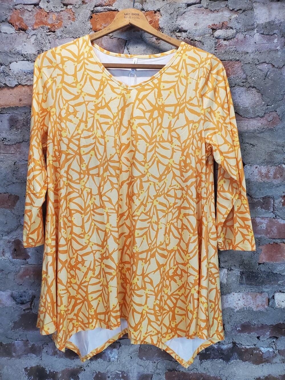 ENMAIN Womens Tunic Top XL Yellow Orange Abstract Leaf 3/4 Sleeve Scoop Neck
